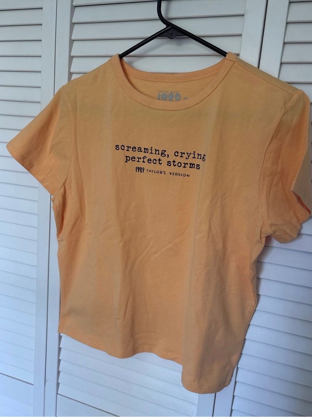 Taylor Swift 1989 blank space baby tee size XL official merch